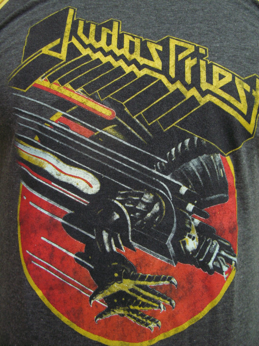 Judas Priest Screaming for Vengeance Mens Raglan T-Shirt